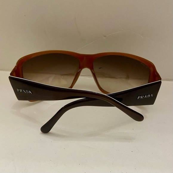 Prada Italy Brown Sunglasses SPR 09G 64-13 z4BX 2Z1 125 - Picture 10 of 10